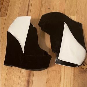 Black suede white faux leather wedge